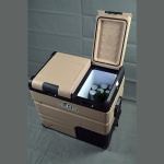 Frigider + congelator auto Overlander pentru camping 55l 2