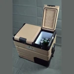 Frigider + congelator auto Overlander pentru camping 55l 2
