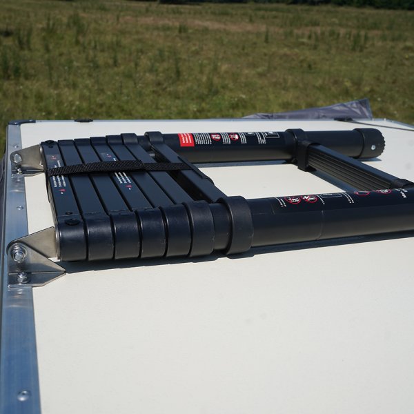 Scara telescopica 5
