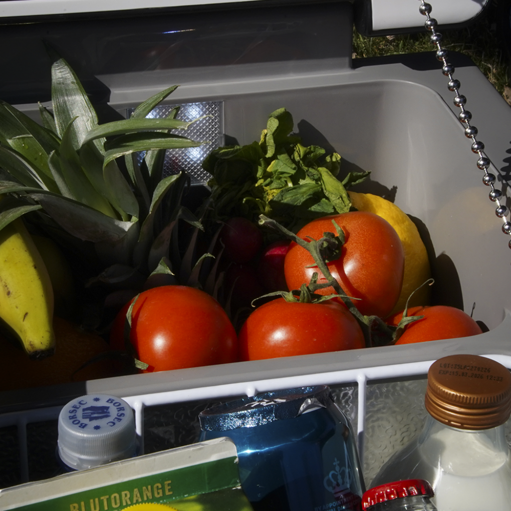 Frigider Overlander 55L FBT – 07