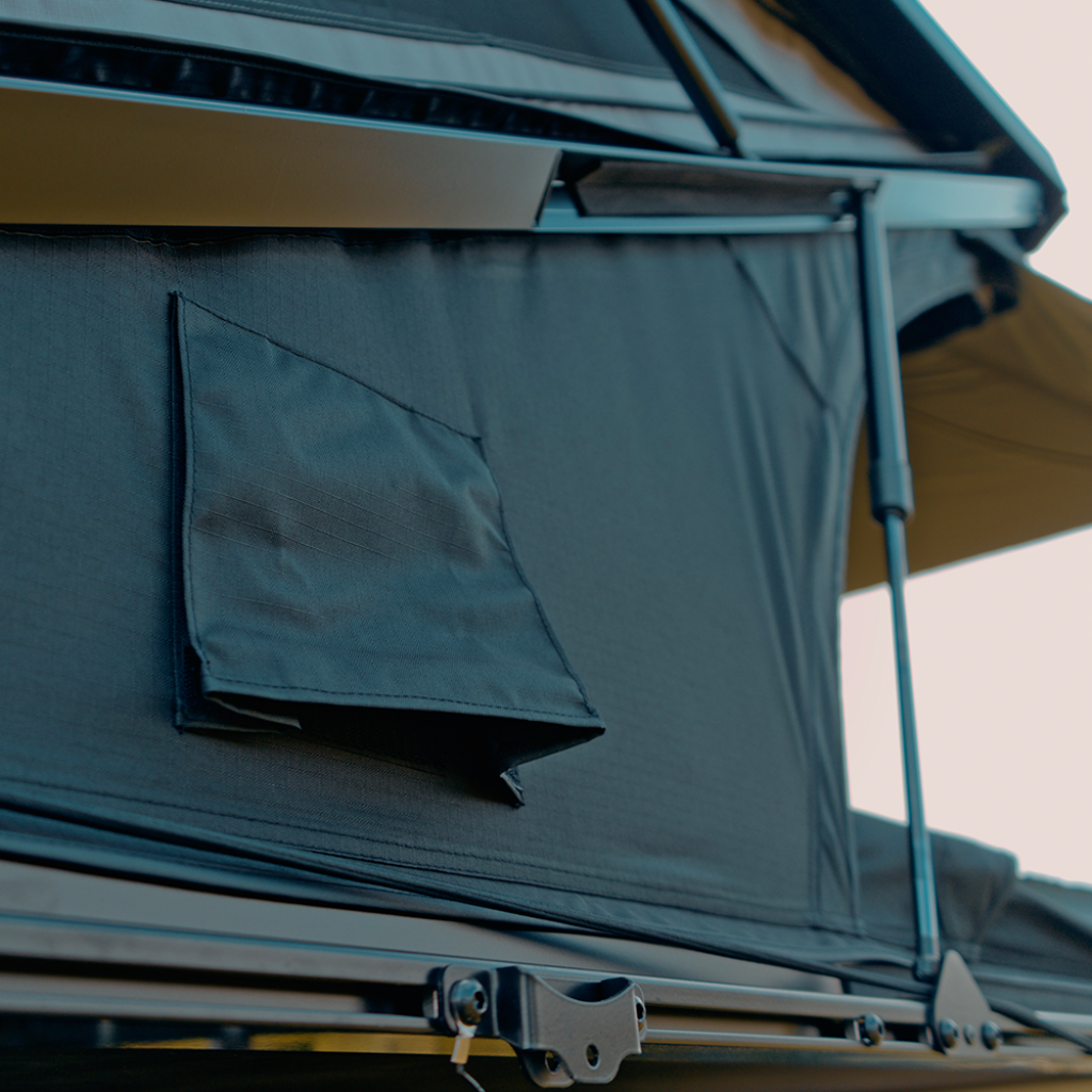 TRAVELLER FOLD 155 – 28