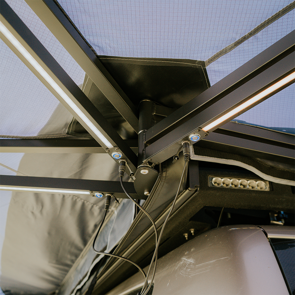 Overlander Marchiza 270 2M cu led – 09
